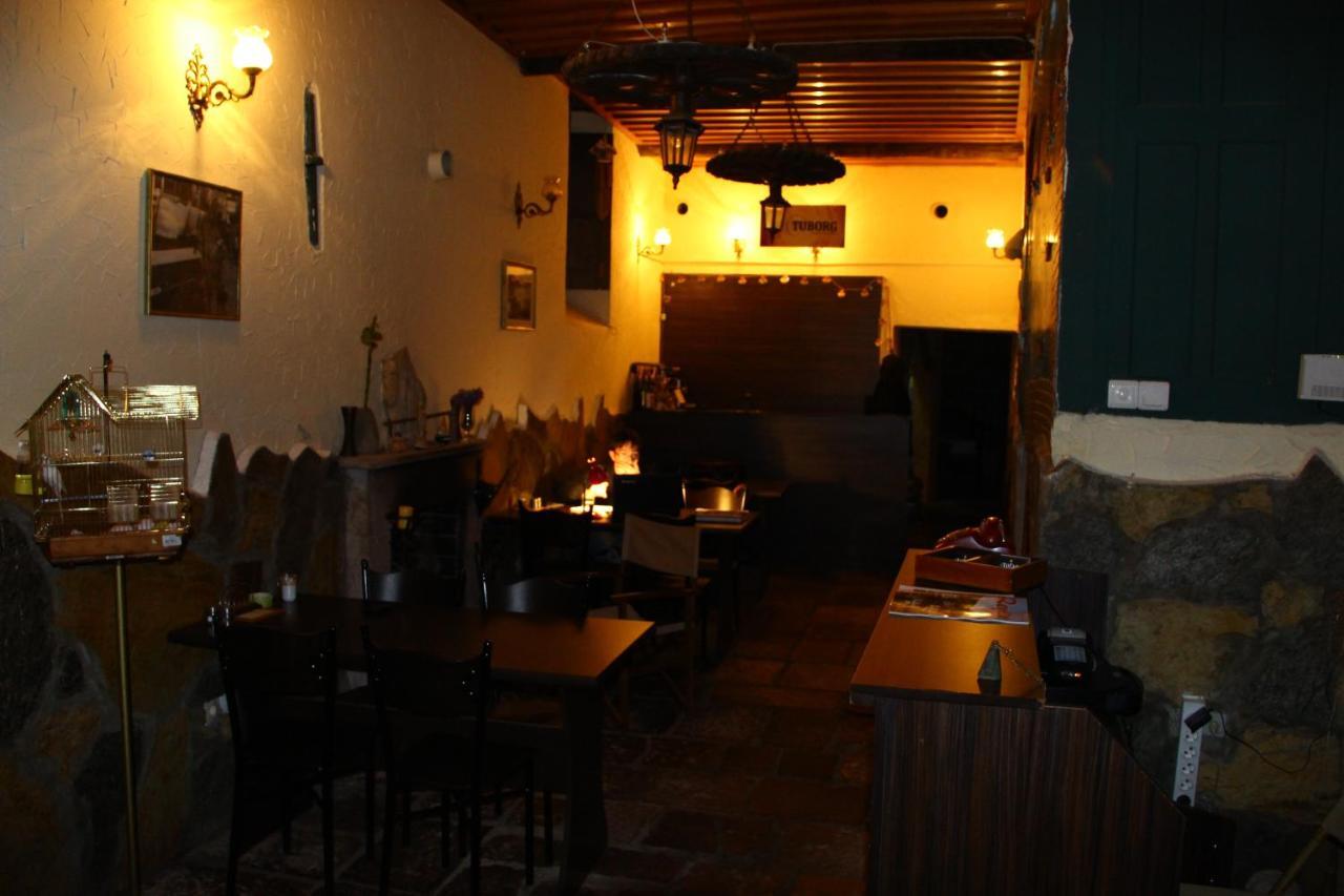 Ayfada Cafe & Pension Айвалык Экстерьер фото
